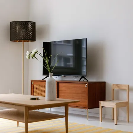 Huswell - Spacious In The Centre Of Ostend, Near Coast Appartamento *