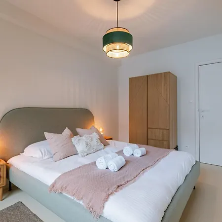 Huswell - Spacious In The Centre Of Ostend, Near Coast דירה *